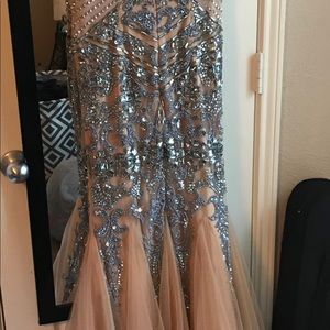 Prom dress